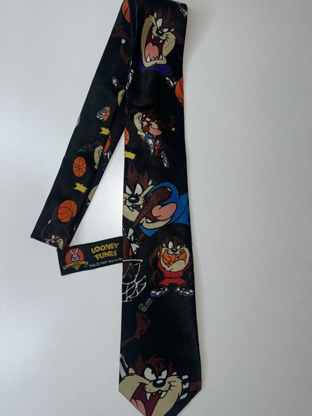 Looney Tunes Mania 1997, Vintage Tanzanian Devil Playing Sports, Used
